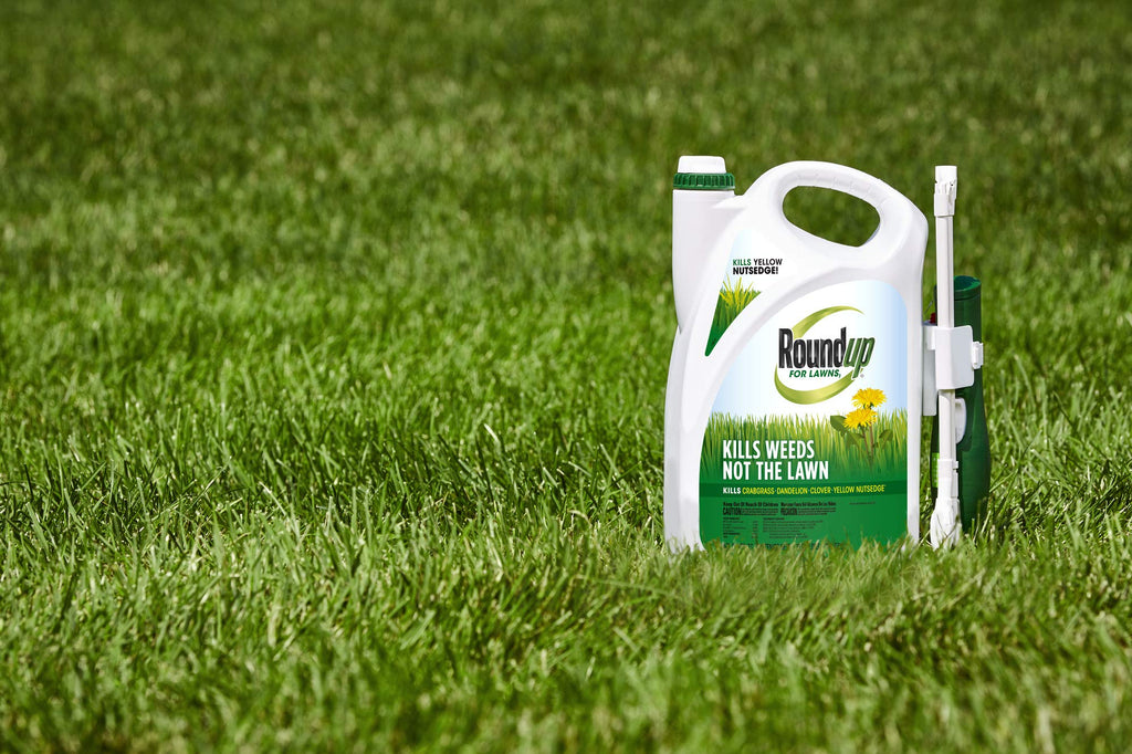 All-in-One Weed Killer for Lawns 1.33 gal Y88260